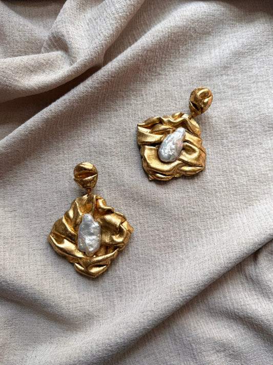 Tile Draped - Antique Gold with Freshwater Pearls