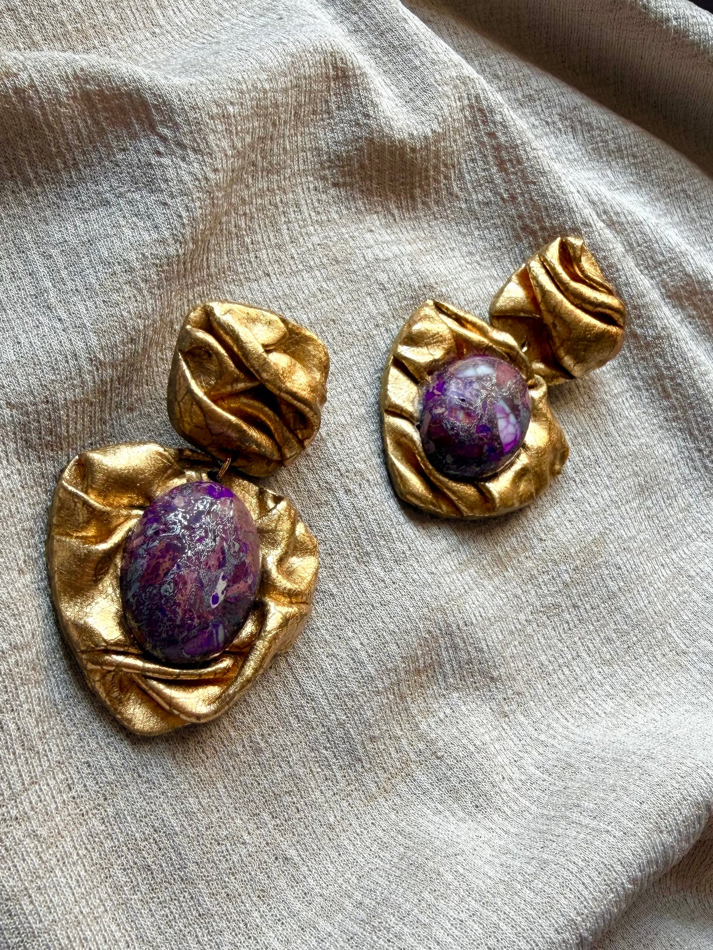 Triangular Draped - Antique Gold with Imperial Jasper