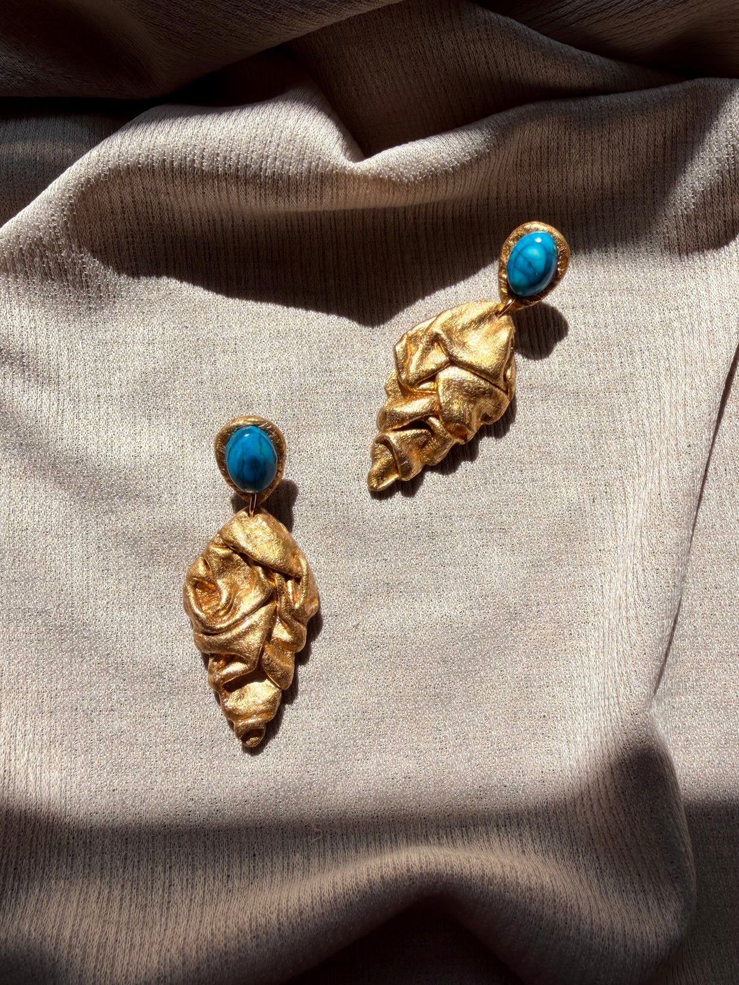 Fariba - Antique Gold with Imperial Jasper