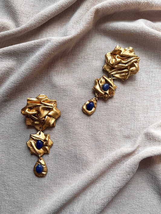Cyra Star Draped - Antique Gold and Lapis Lazuli