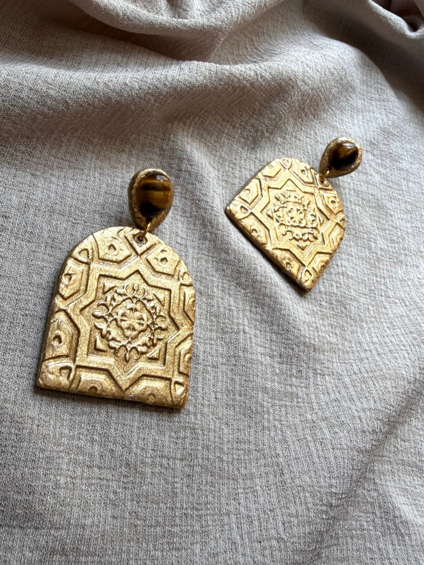 Farideh Mosaic - Antique Gold and Tigers Eye