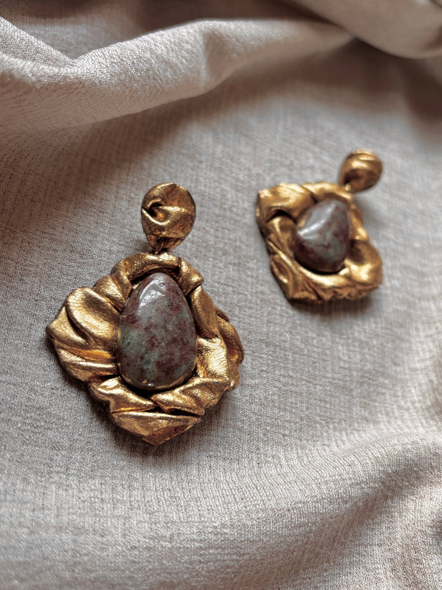 Tile Draped - Antique Gold with Natural Garnet