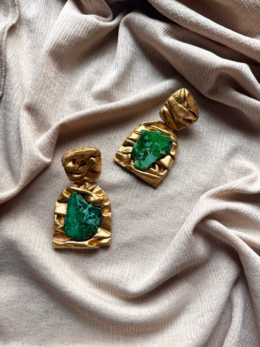 Draped Farideh - Antique Gold with Green Regalite