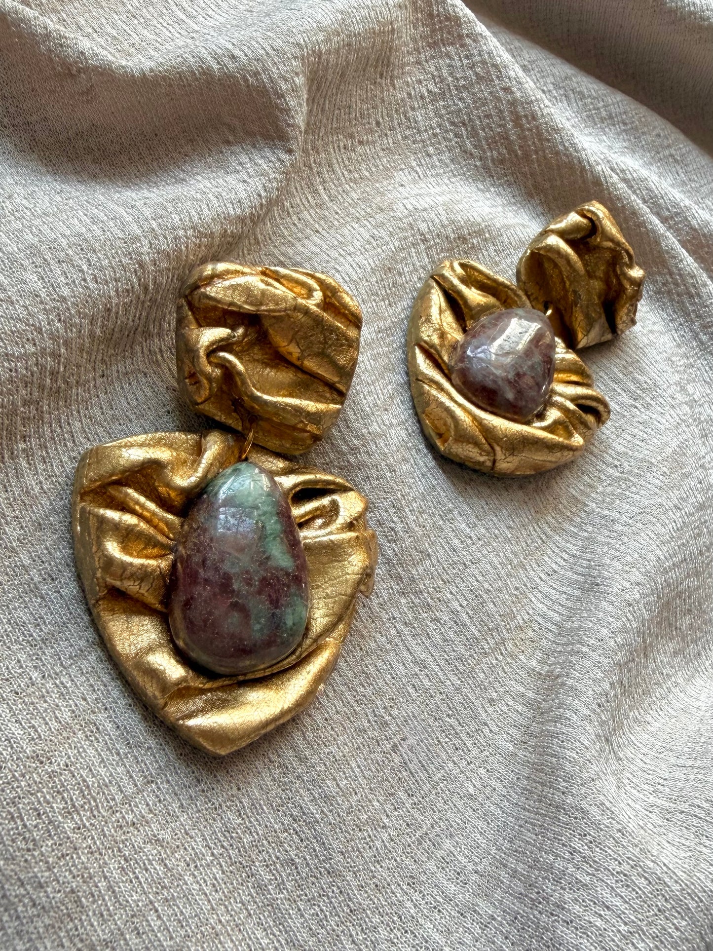 Triangular Draped - Antique Gold with Natural Garnet